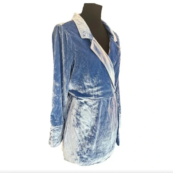 Free People Viola sky blue crushed velvet romper - Picture 3 of 16